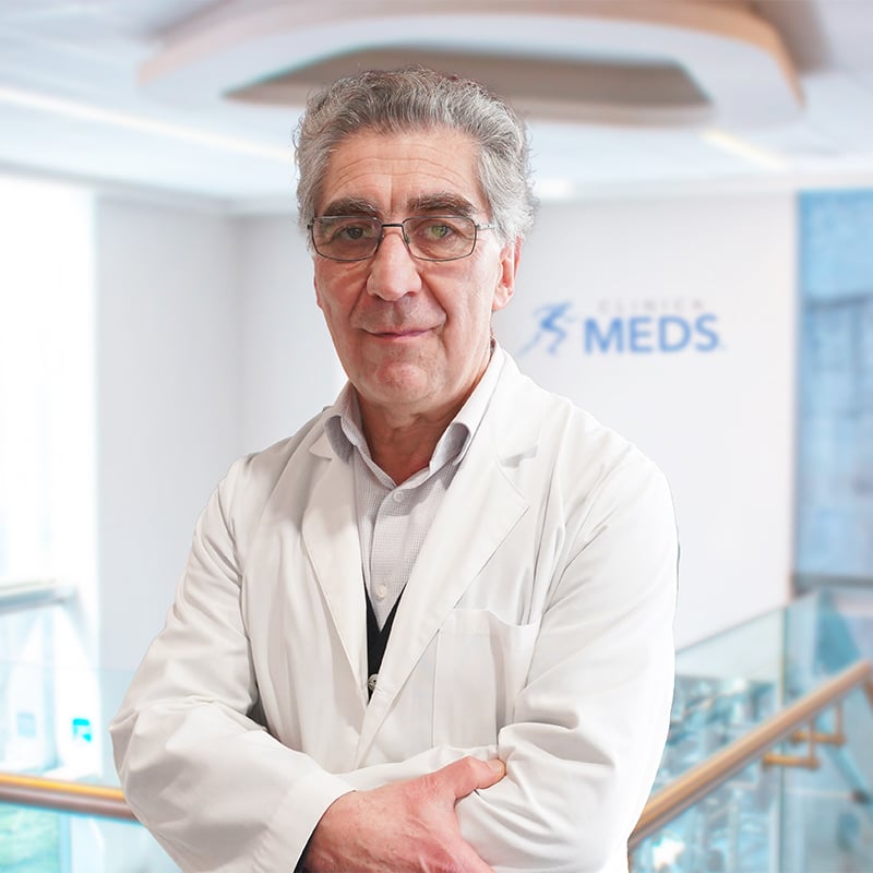 Néstor Soto Isla | Clínica MEDS
