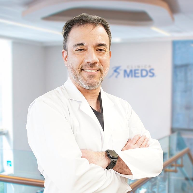 Nicolás Sáez | Clínica MEDS