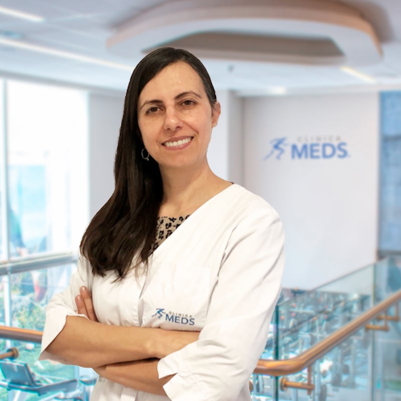 Carolina Giadach Cassis | Clínica MEDS
